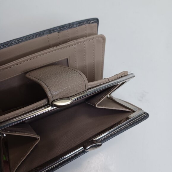 Women's Vintage Genuine Leather Grey Folded Wallet - Picture 6 of 10